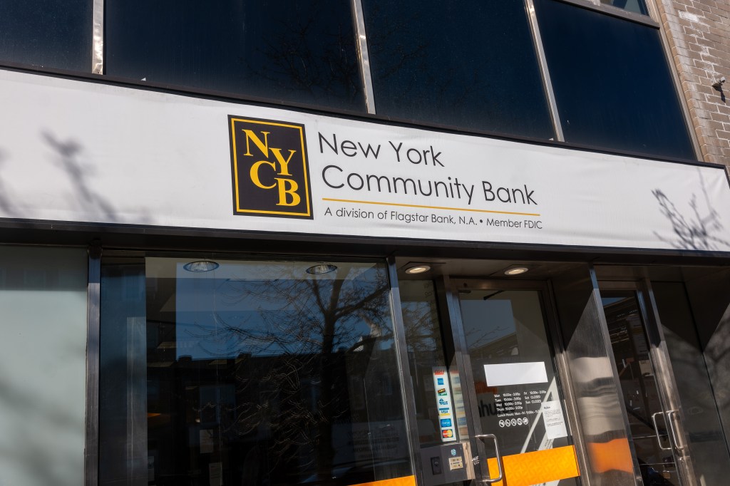 Branch of New York Community Bank.