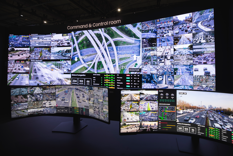 Screens show traffic monitoring with artificial intelligence