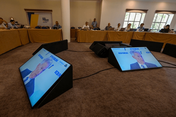 Journalists follow onscreen during the Policy Panel at the second day of the 2024 European Central Bank Forum on Central Banking.